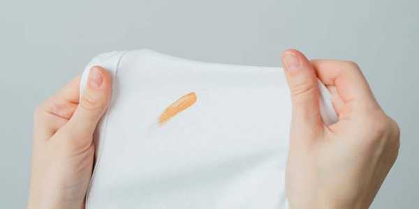 How to Get Foundation Stains Out of Clothes